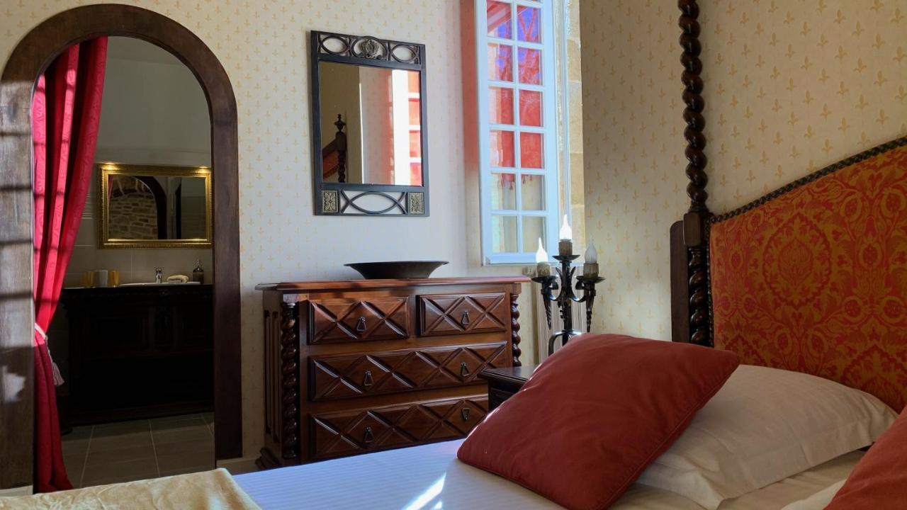 Bed and Breakfast Le Moulin Du Boisset Saint-Denis-les-Martel Экстерьер фото