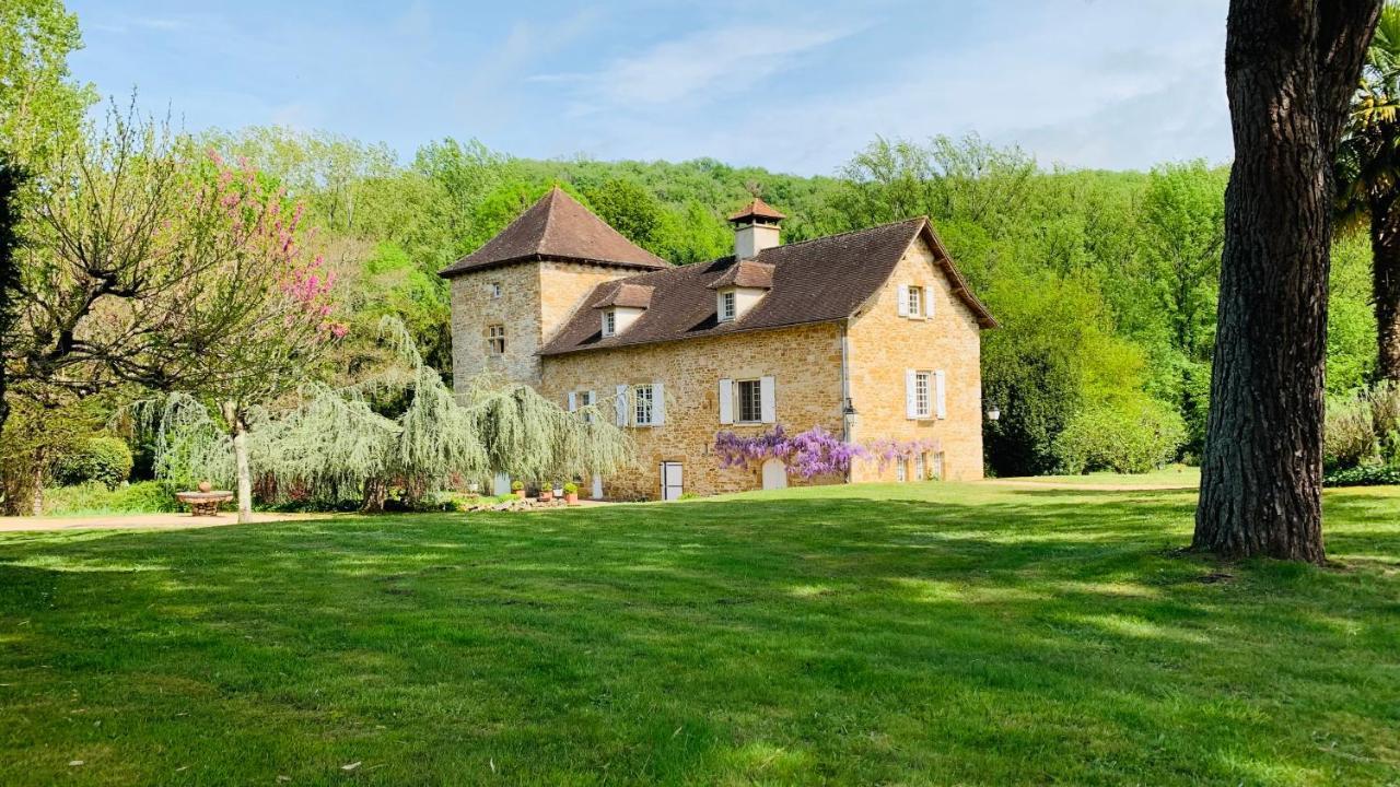 Bed and Breakfast Le Moulin Du Boisset Saint-Denis-les-Martel Экстерьер фото