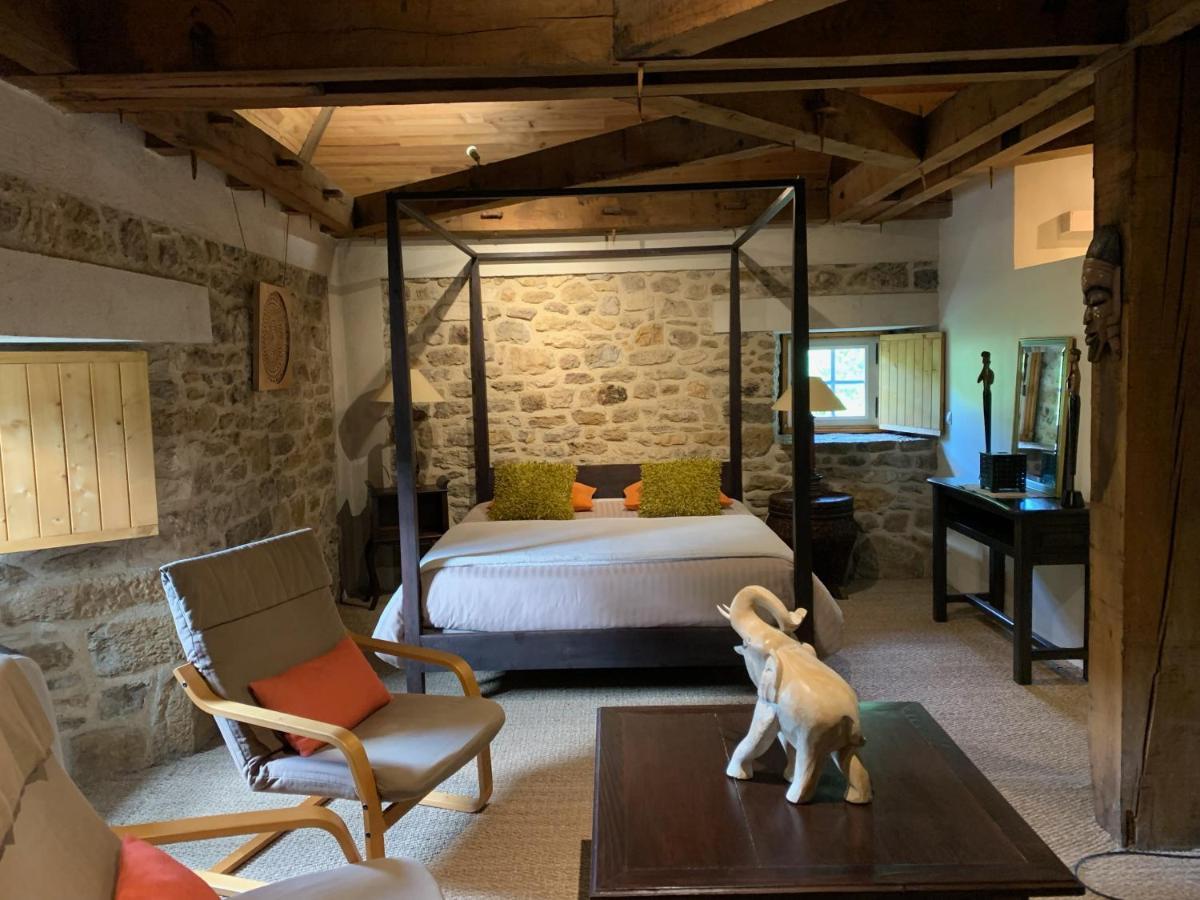 Bed and Breakfast Le Moulin Du Boisset Saint-Denis-les-Martel Экстерьер фото