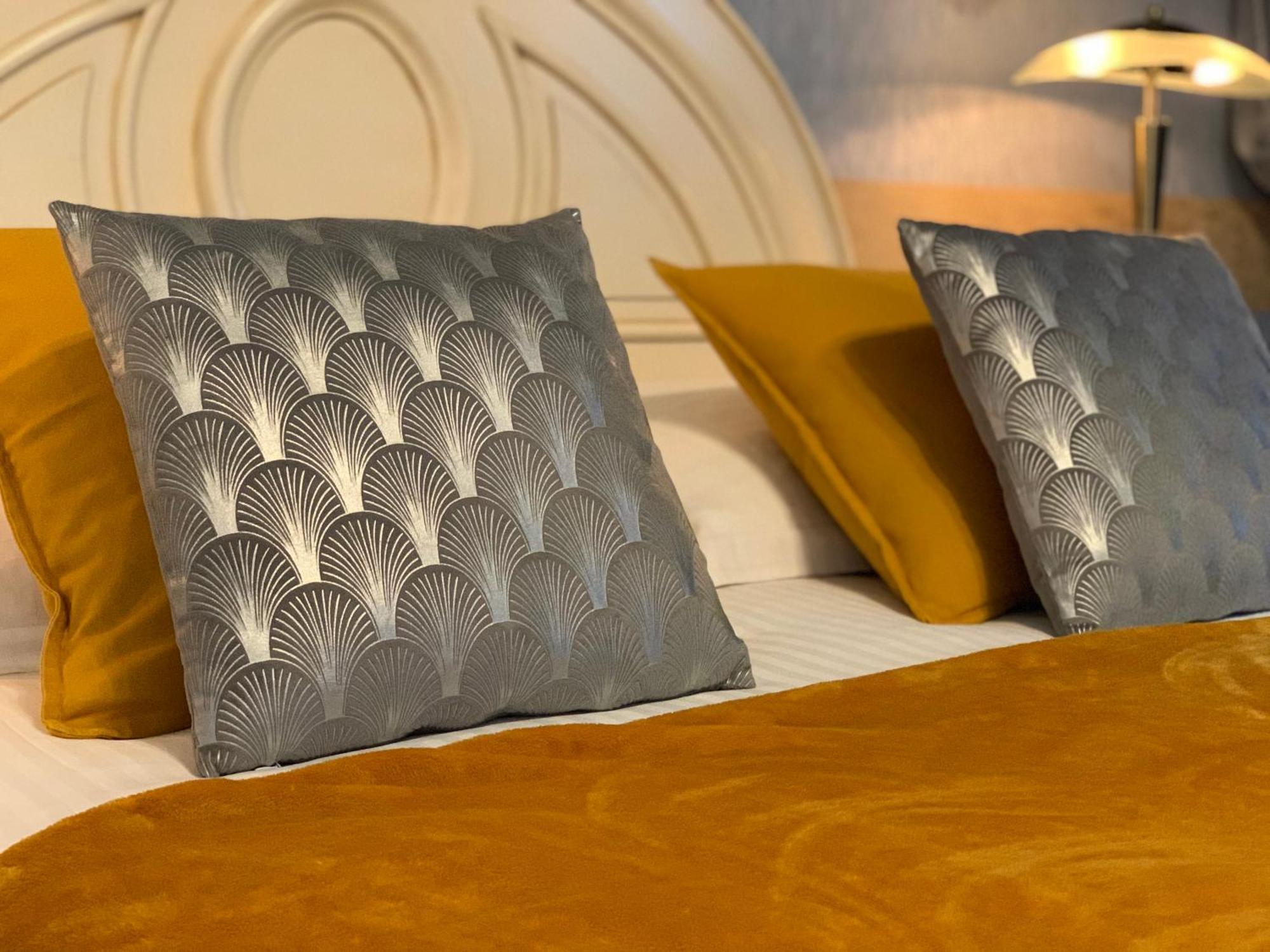 Bed and Breakfast Le Moulin Du Boisset Saint-Denis-les-Martel Экстерьер фото
